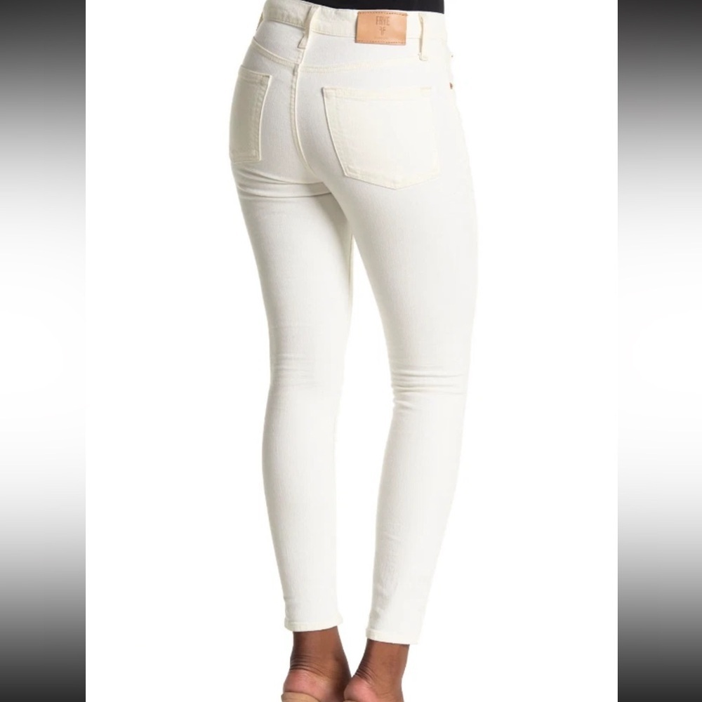 Frye Winter White Veronica Slim Skinny Jeans, Size 29